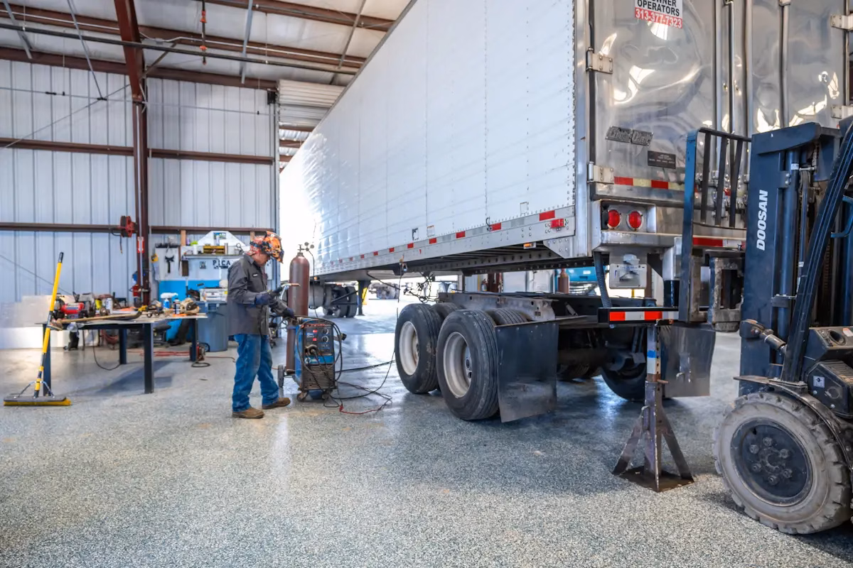Expert Trailer Repair Services That Keep You Road-Ready – What Every Fleet Manager Should Know